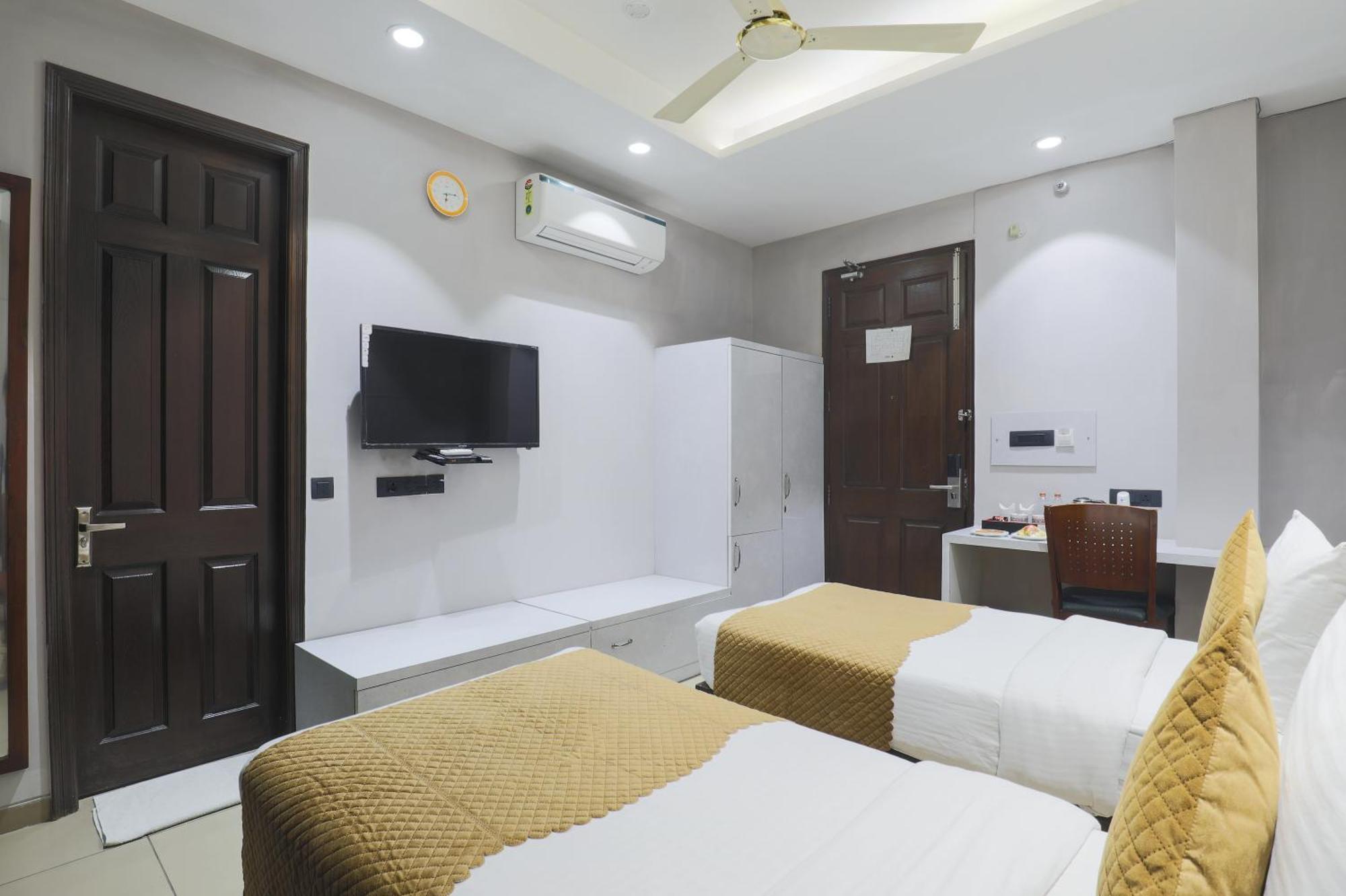 Cosy Grand, Chanakyapuri By The Cosy Hotels Nové Dillí Exteriér fotografie